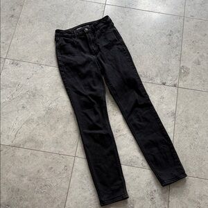 Old Navy Women's Black Skinny Jeans